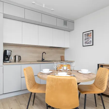 Szczecinski Kwiatkowskiego W Spokojnej Okolicy By Renters * שצ'צ'ין