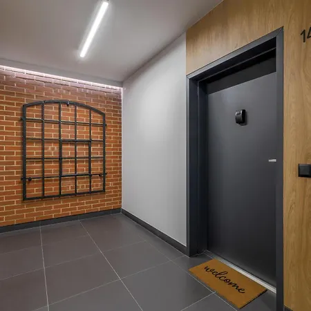 Lejlighed Szczecinski Kwiatkowskiego W Spokojnej Okolicy By Renters